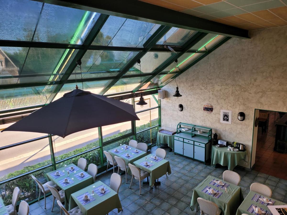 L'Auberge De L'Olive Dompierre-sur-Besbre Buitenkant foto